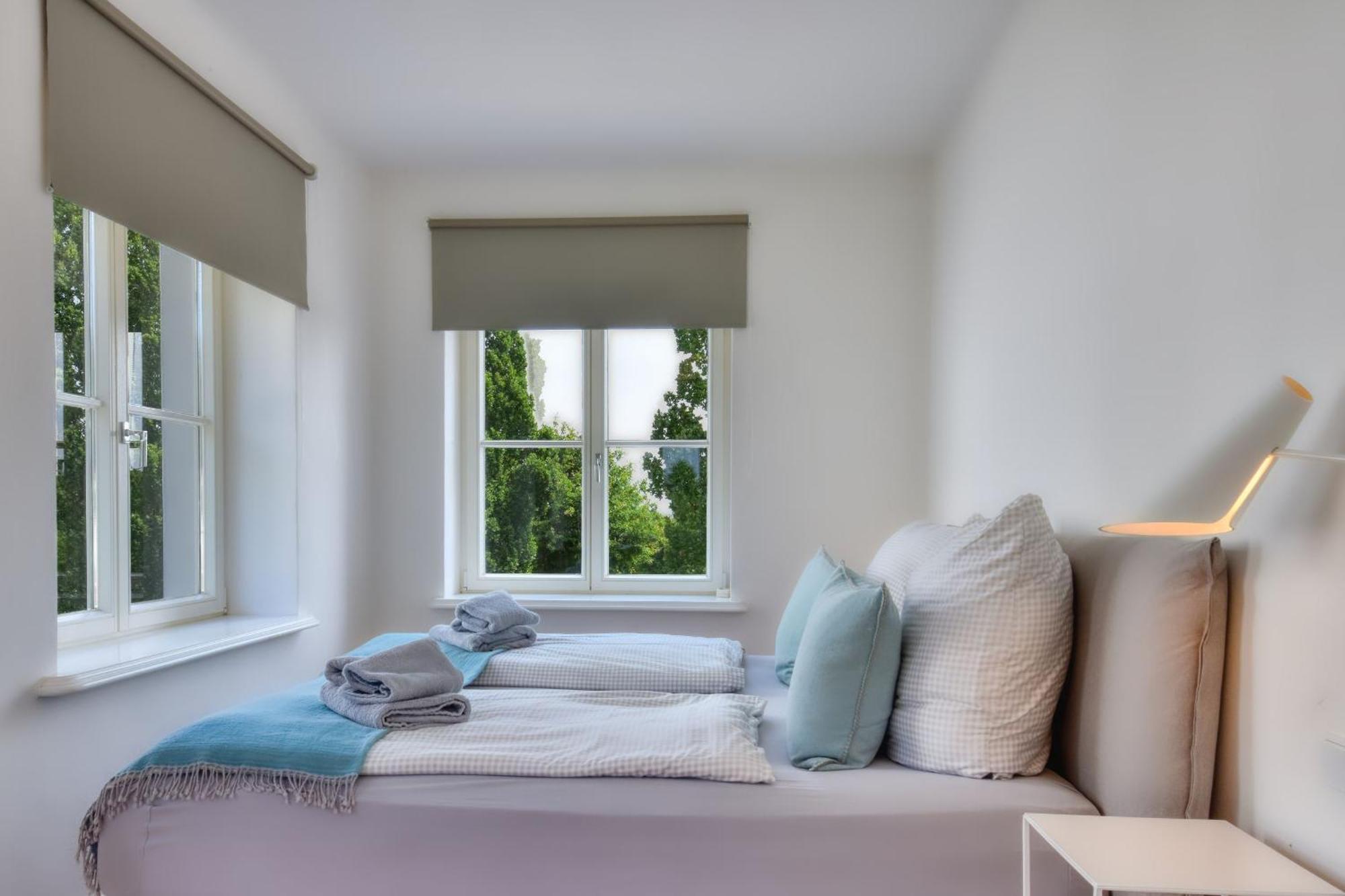 Ferienwohnung Fuerst Malte Loft I Design & Pool Putbus Exterior foto
